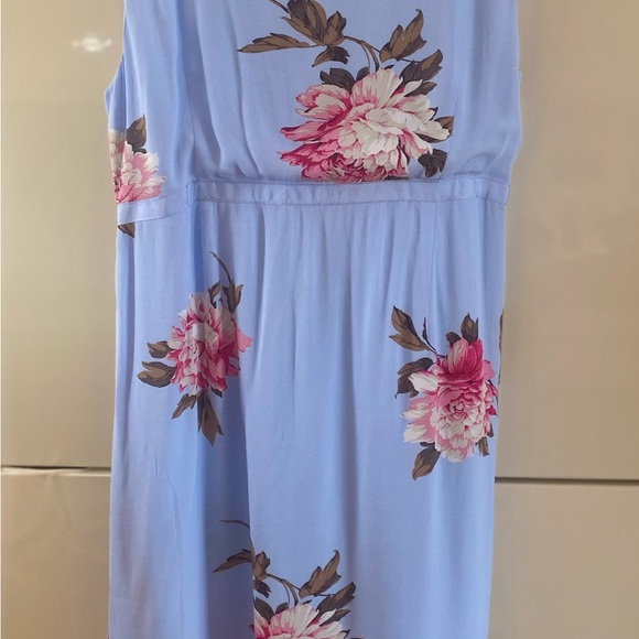 Gorgeous Joules Helena dress in sky blue floral print. Size 16. - Picture 2 of 4